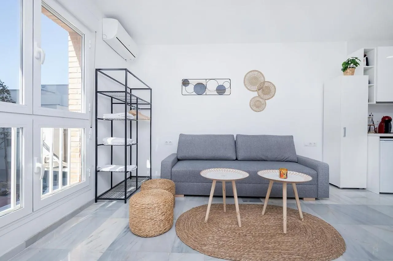 Estudio Malagueta, Muelle Uno Views Малага 0*,  Испания